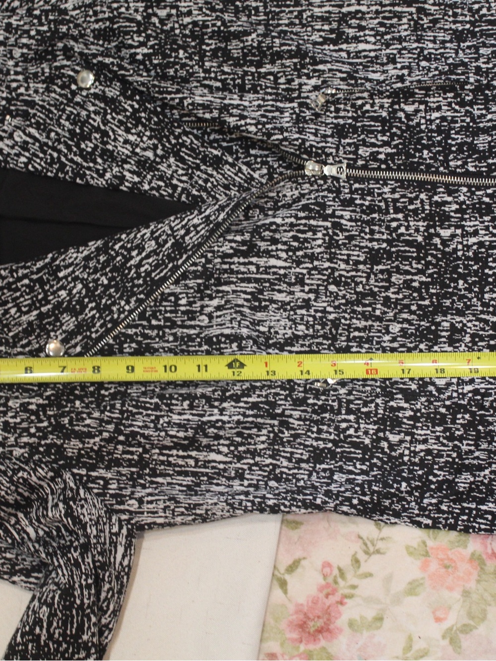 Alice Hope Black & White Moto Jacket Size M Asymmetrical Zip - Picture 5 of 6